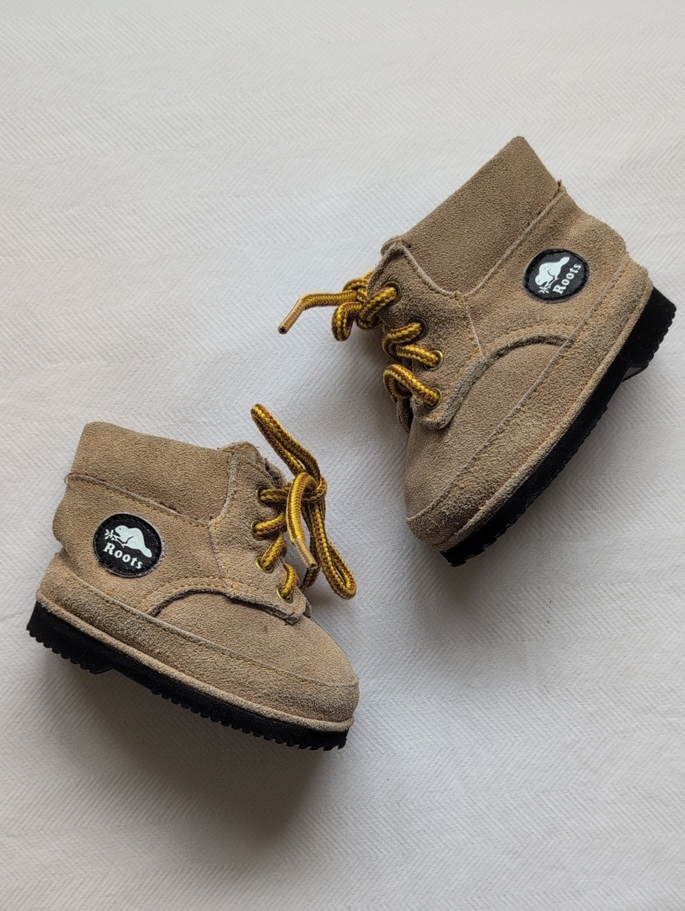 Roots Baby Suede Leather Boots Size 2 Tan Beaver Logo Lace Up Shoes Infant EUC